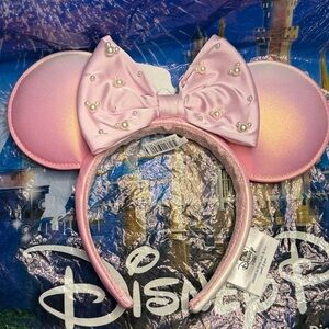 Disney Parks Pink Pearl Minnie Ears Headband Valentine’s Day NWT
